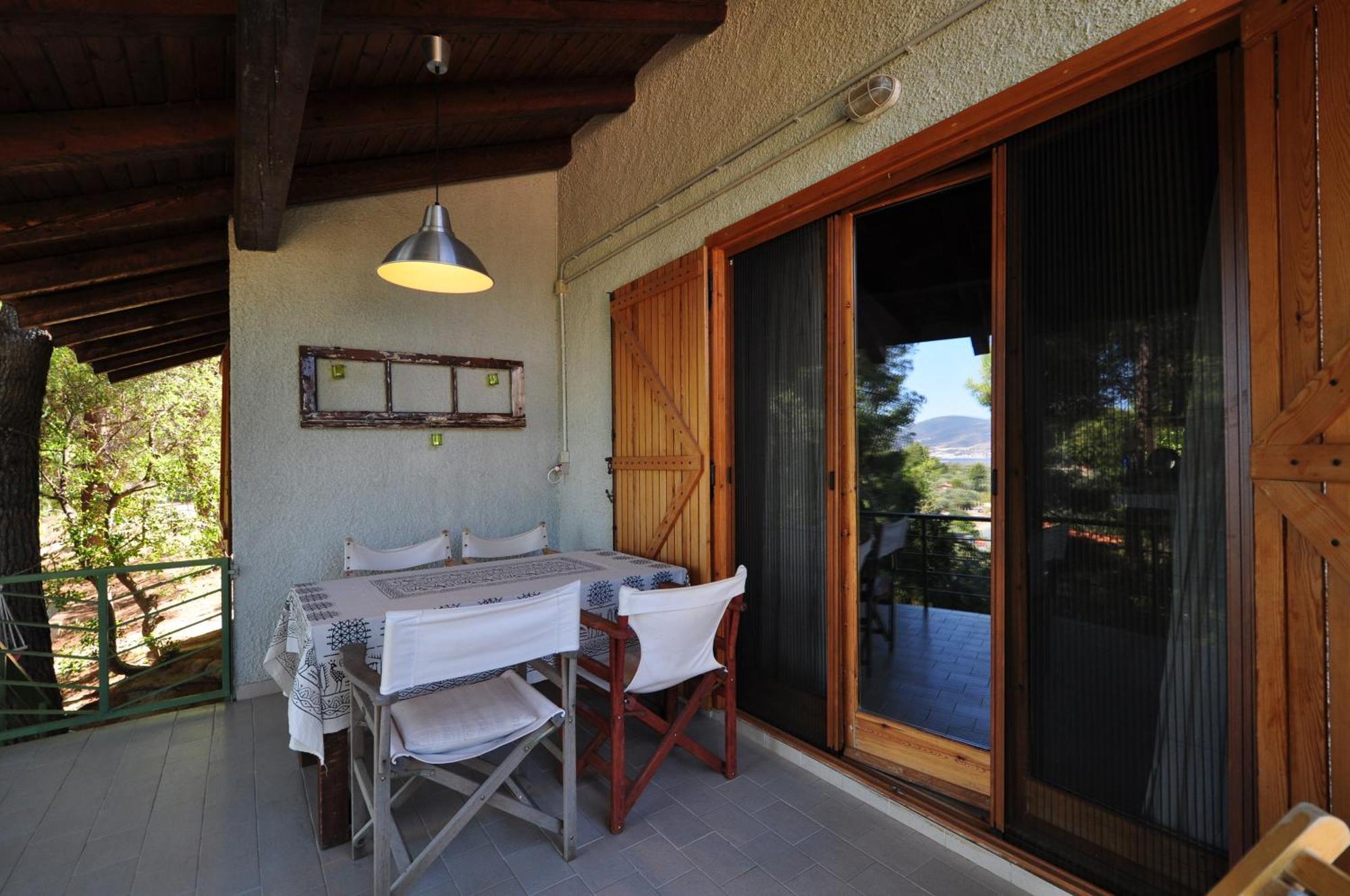 139 Steps From The Sea Villa Gialtra Buitenkant foto