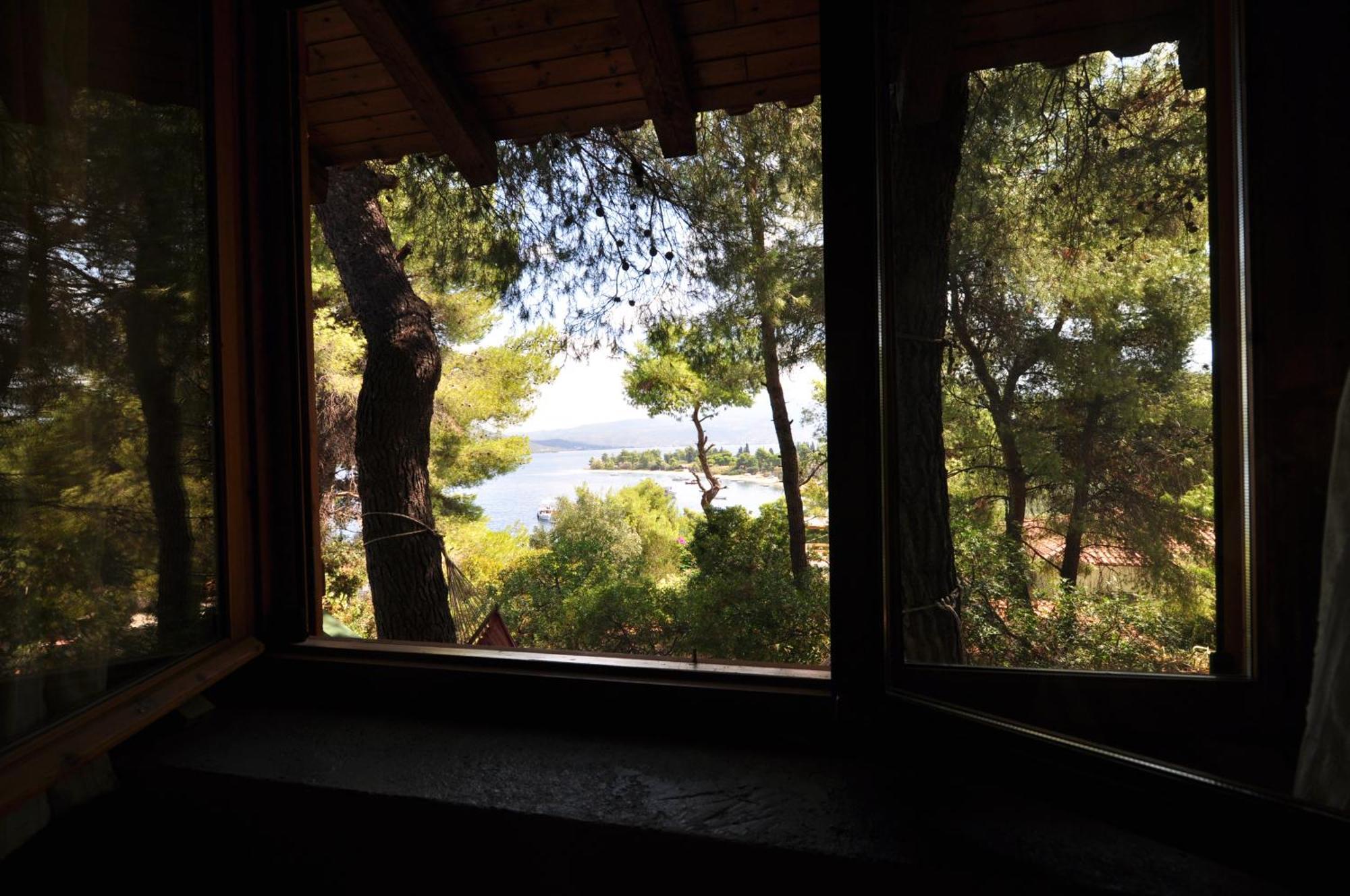 139 Steps From The Sea Villa Gialtra Buitenkant foto